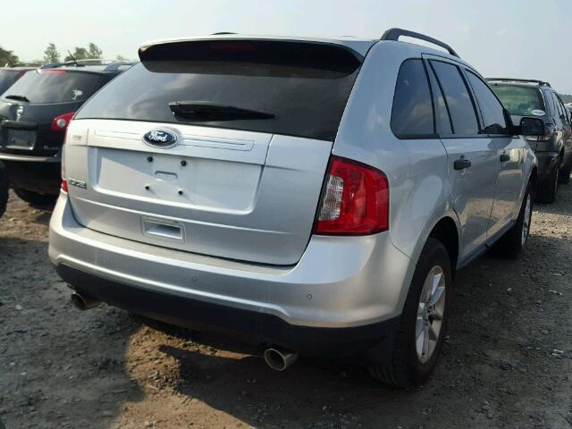 2FMDK3GC4DBA82957 - 2013 FORD EDGE SILVER photo 4