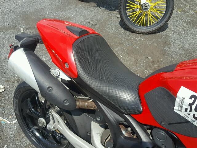 ZDM1RANN8DB067464 - 2013 DUCATI MONSTER 79 RED photo 6