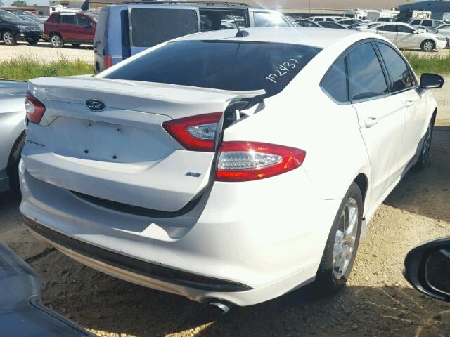 1FA6P0H76E5386639 - 2014 FORD FUSION WHITE photo 4