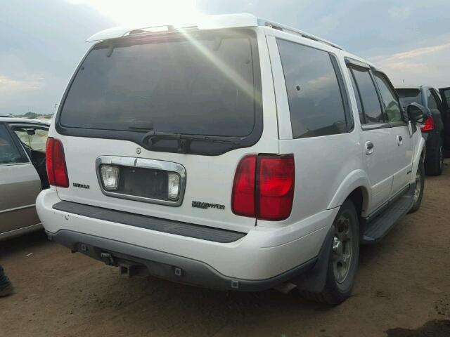 5LMFU28R21LJ17455 - 2001 LINCOLN NAVIGATOR WHITE photo 3