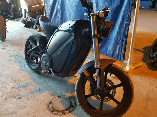 TSJUB213XBH000011 - 2011 BRAM MOTORCYCLE BLACK photo 1