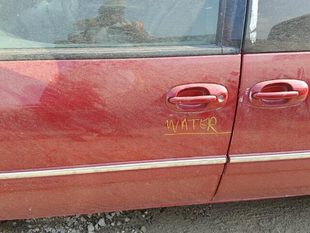 1C4GP54L0VB488003 - 1997 CHRYSLER TOWN & COU RED photo 9