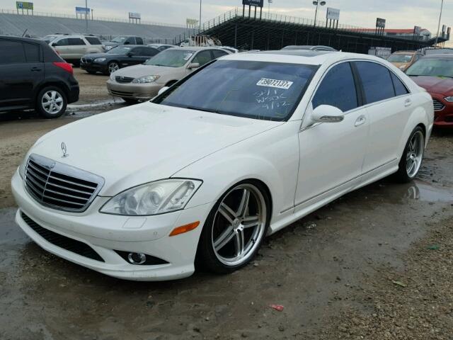 WDDNG71X59A274619 - 2009 MERCEDES-BENZ S WHITE photo 2