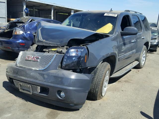 1GKFK63838J175619 - 2008 GMC YUKON DENA BLUE photo 2