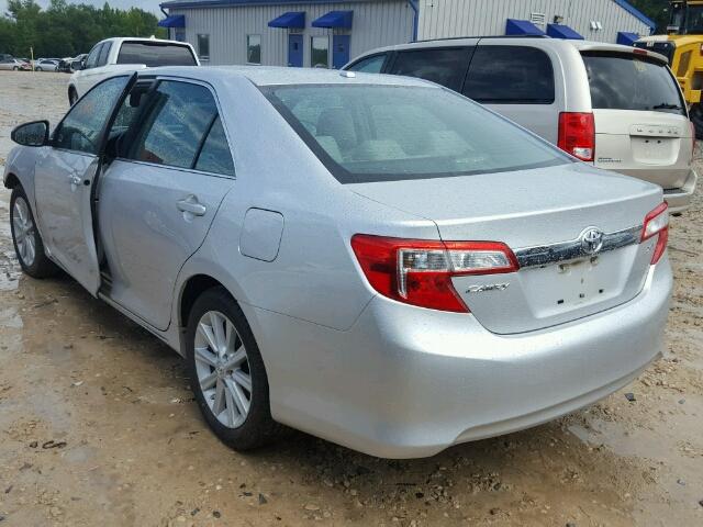 4T4BF1FK1CR205539 - 2012 TOYOTA CAMRY SILVER photo 3