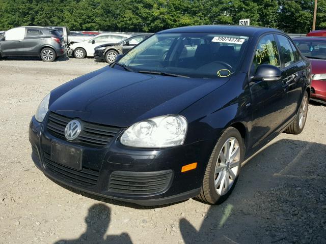 3VWRA7AJ4AM063506 - 2010 VOLKSWAGEN JETTA WOLF BLACK photo 2