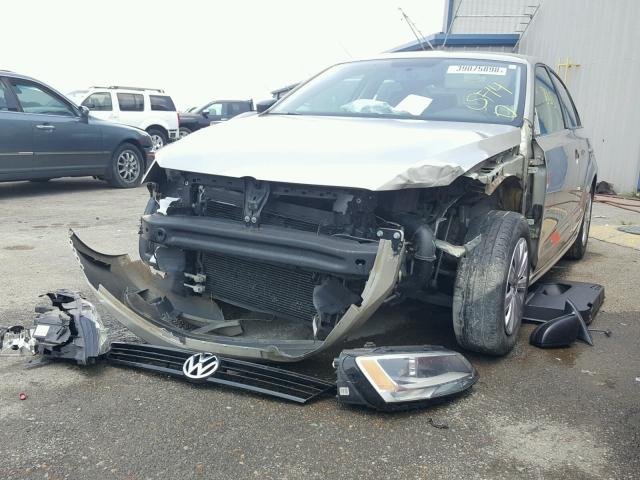 3VW2K7AJXEM233968 - 2014 VOLKSWAGEN JETTA BASE 米色 照片 2