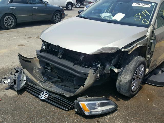 3VW2K7AJXEM233968 - 2014 VOLKSWAGEN JETTA BASE 米色 照片 9