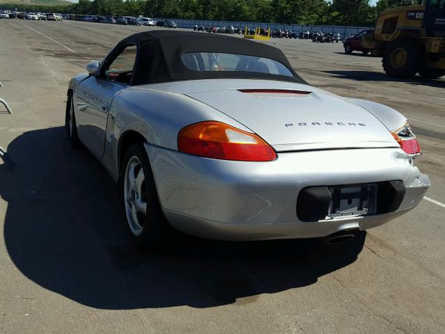 WP0CA2982VS623825 - 1997 PORSCHE BOXSTER SILVER photo 3