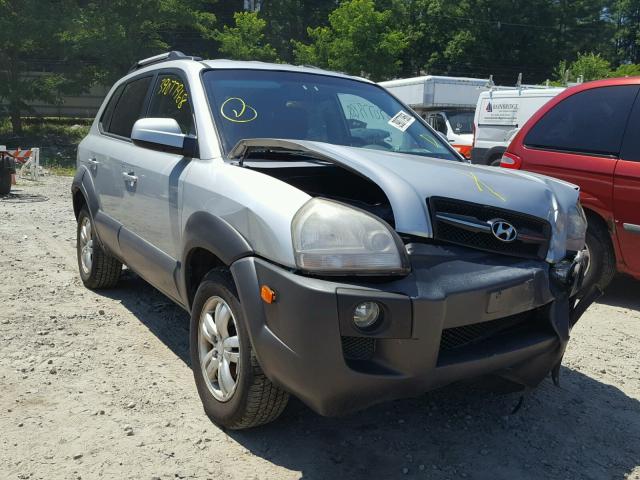 KM8JN72D98U866035 - 2008 HYUNDAI TUCSON SE SILVER photo 1