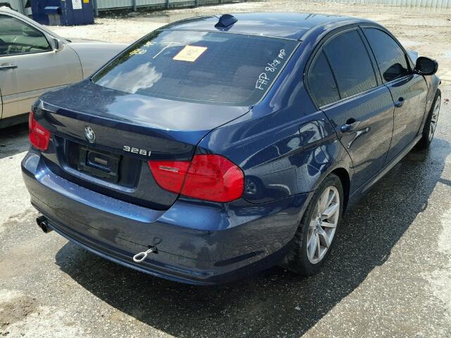 WBAPH7G55BNN02605 - 2011 BMW 328 BLUE photo 4