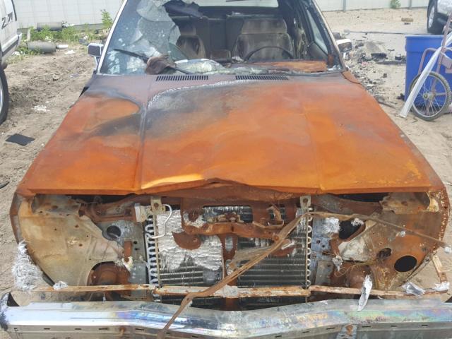 1C3BF66P4EX529338 - 1984 CHRYSLER FIFTH AVEN დამწვარი ფოტო 9