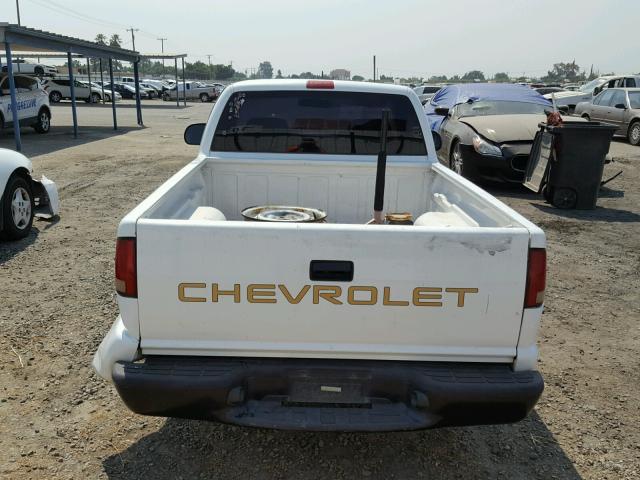 1GCCS1456YK266786 - 2000 CHEVROLET S TRUCK S1 WHITE photo 6