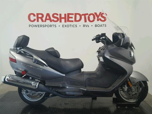 JS1CP51B282100844 - 2008 SUZUKI AN650 A GRAY photo 1