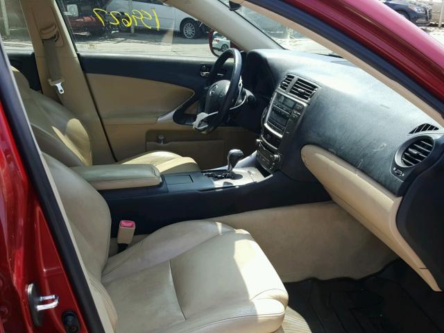 JTHBK262965000483 - 2006 LEXUS IS 250 RED photo 5