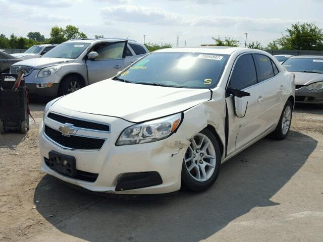1G11C5SA5DF355952 - 2013 CHEVROLET MALIBU 1LT თეთრი ფოტო 2