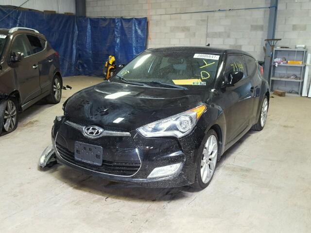 KMHTC6AD3DU131202 - 2013 HYUNDAI VELOSTER B BLACK photo 2