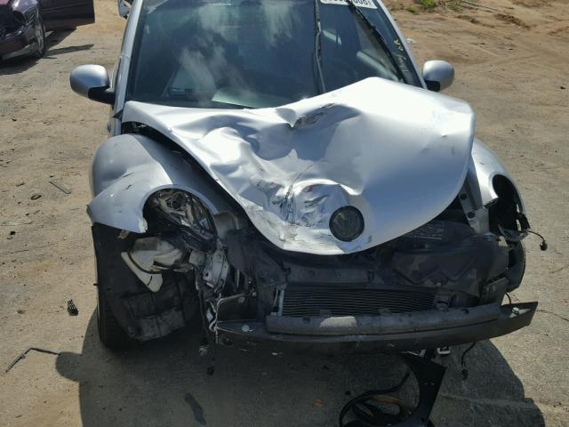 3VWCB21CX1M435776 - 2001 VOLKSWAGEN NEW BEETLE ვერცხლისფერი ფოტო 9