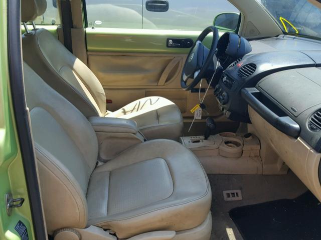 3VWCK31C45M402865 - 2005 VOLKSWAGEN NEW BEETLE 绿色 照片 5