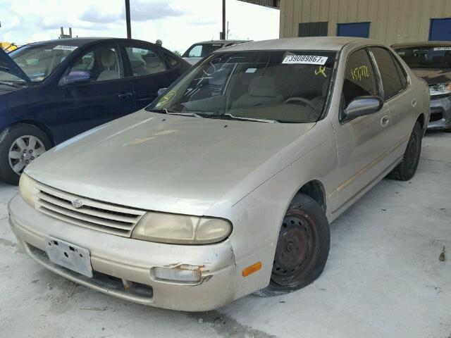 1N4BU31D9VC170711 - 1997 NISSAN ALTIMA XE BEIGE photo 2