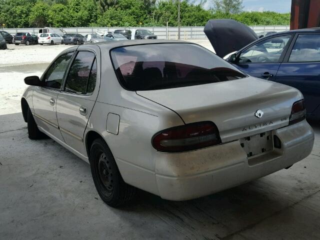 1N4BU31D9VC170711 - 1997 NISSAN ALTIMA XE BEIGE photo 3