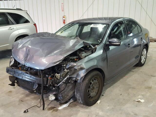 3VWDP7AJ5CM366936 - 2012 VOLKSWAGEN JETTA SE 灰色 照片 2