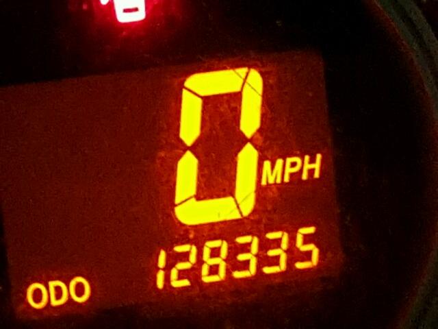 JTLZE4FEXA1115725 - 2010 TOYOTA SCION XB Schwarz Foto 8