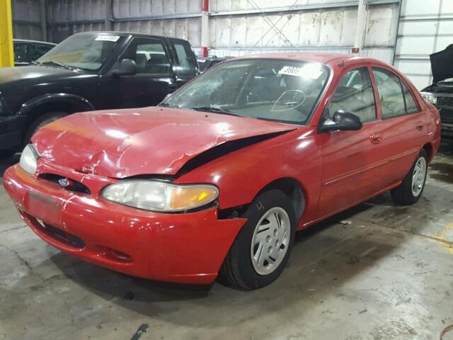 3FAFP13P6YR234620 - 2000 FORD ESCORT RED photo 2