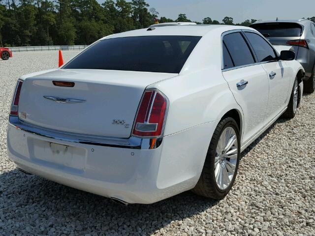 2C3CA6CT2BH585248 - 2011 CHRYSLER 300C WHITE photo 4