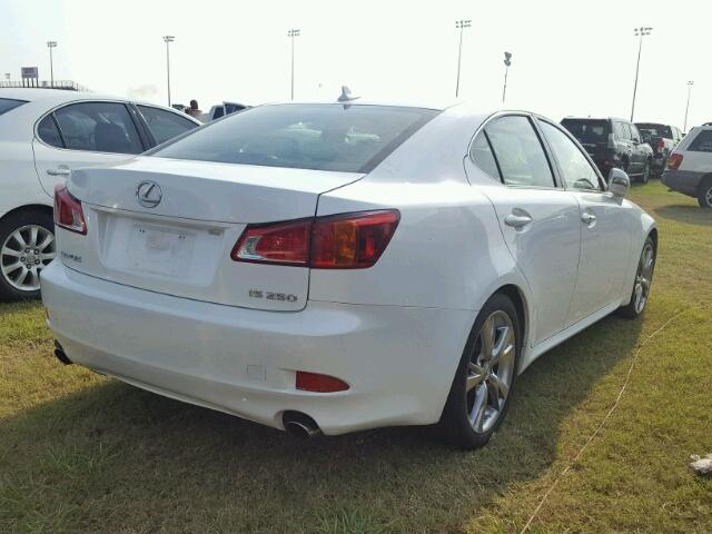 JTHBK262795094884 - 2009 LEXUS IS WHITE photo 4