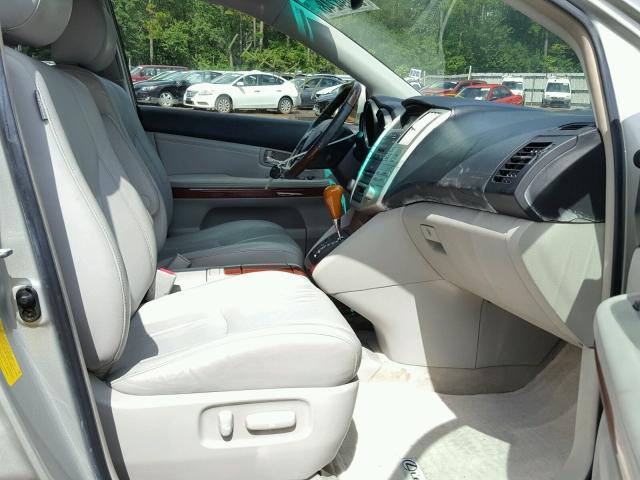 JTJGA31UX40040233 - 2004 LEXUS RX 330 SILVER photo 5