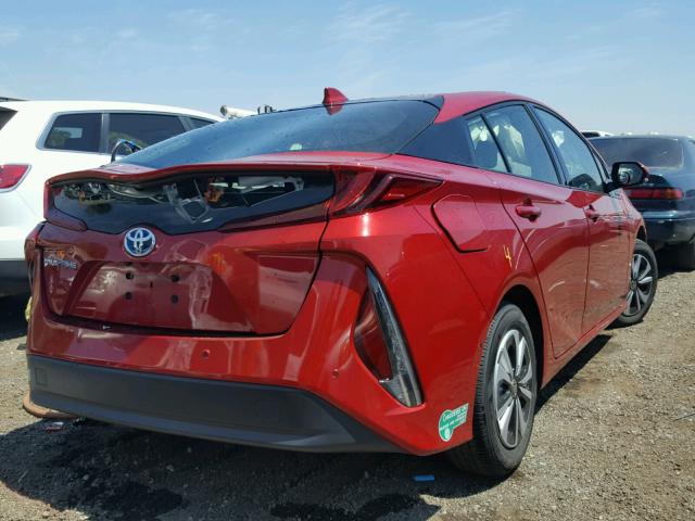 JTDKARFP6H3003042 - 2017 TOYOTA PRIUS PRIM 红色 照片 4