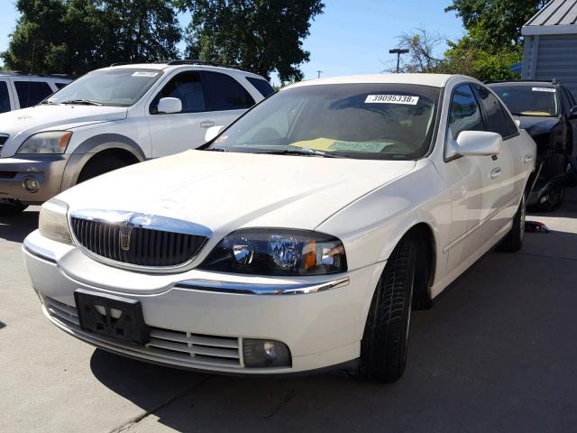 1LNHM86S04Y684243 - 2004 LINCOLN LS 白色 照片 2