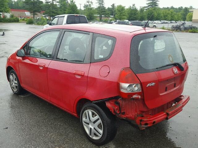 JHMGD38458S036602 - 2008 HONDA FIT RED photo 3