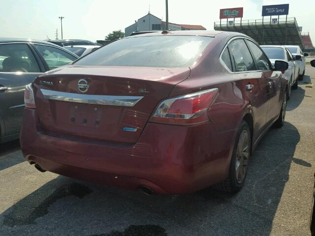 1N4AL3AP3DN435666 - 2013 NISSAN ALTIMA 2.5 RED photo 4