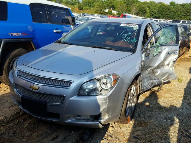 1G1ZK57B694198393 - 2009 CHEVROLET MALIBU LTZ 灰色 照片 2