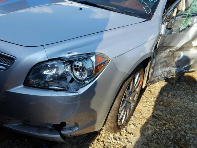 1G1ZK57B694198393 - 2009 CHEVROLET MALIBU LTZ 灰色 照片 9