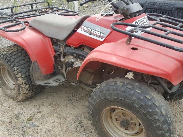 478TE1401LA200911 - 1990 HONDA TRX300 RED photo 9