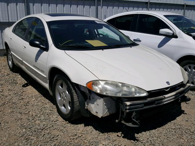 2B3HD76V9YH416236 - 2000 DODGE INTREPID R WHITE photo 1