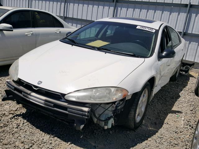 2B3HD76V9YH416236 - 2000 DODGE INTREPID R WHITE photo 2