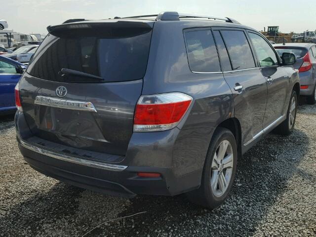 5TDYK3EH6BS031993 - 2011 TOYOTA HIGHLANDER GRAY photo 4