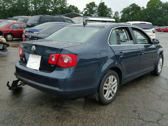 3VWSF71K77M111357 - 2007 VOLKSWAGEN JETTA 2.5 BLUE photo 4