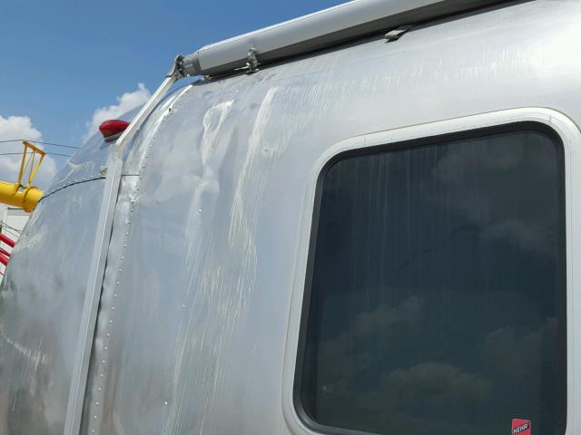 1STHRAC14HJ539795 - 2017 AIRS CLASSIC Gümüş foto 8