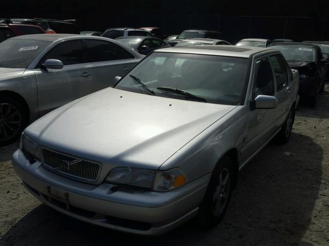 YV1LT56D1Y2645522 - 2000 VOLVO S70 SILVER photo 2