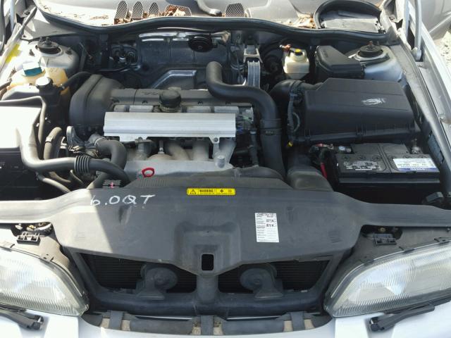 YV1LT56D1Y2645522 - 2000 VOLVO S70 SILVER photo 7