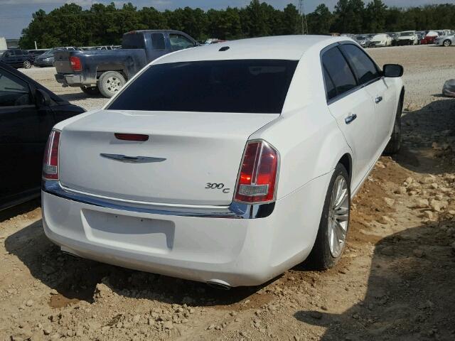 2C3CA6CT6BH580120 - 2011 CHRYSLER 300C WHITE photo 4