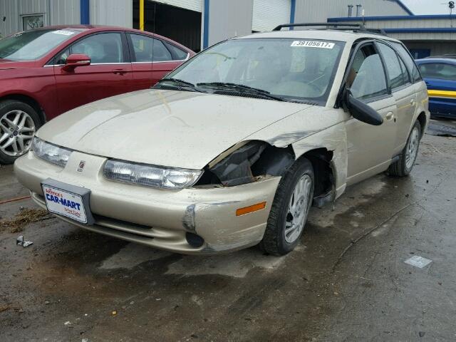 1G8ZK8275XZ145867 - 1999 SATURN SW2 GOLD photo 2