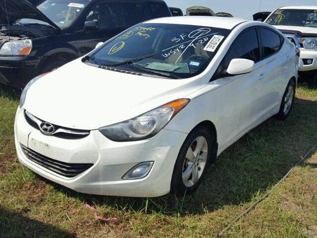 5NPDH4AE5DH420888 - 2013 HYUNDAI ELANTRA WHITE photo 2