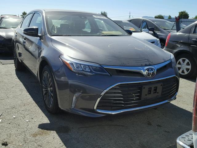 4T1BK1EB0JU265932 - 2018 TOYOTA AVALON XLE GRAY photo 1