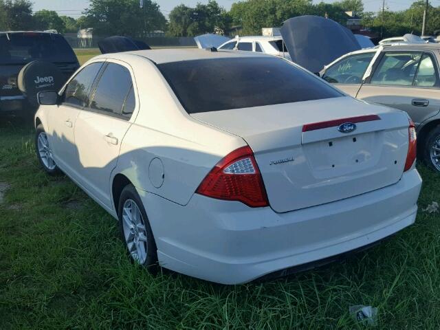 3FAHP0GA4CR338864 - 2012 FORD FUSION WHITE photo 3